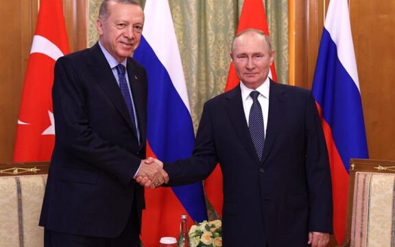 Τουρκία: Πέντε τράπεζες υιοθέτησαν το ρωσικό σύστημα πληρωμών Mir