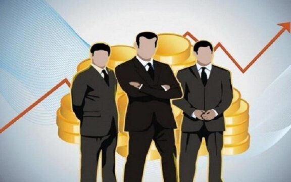 Λεφτά υπάρχουν: Έρχονται ιδιώτες managers στο δημόσιο με μισθό 7.000€