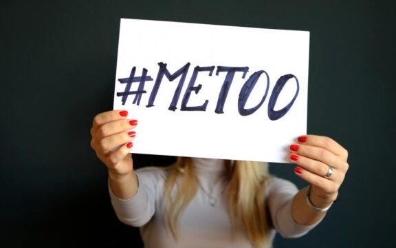 Το metoo χτύπησε και τις τράπεζες