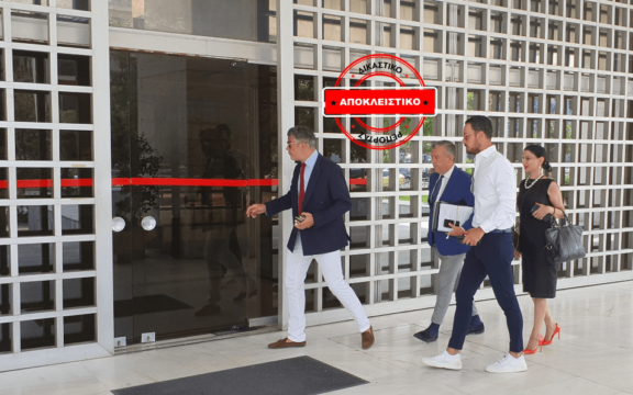 Πέτρος Κουσουλός: Αυτοβούλως στον Άρειο Πάγο και συνάντηση με τον Ισίδωρο Ντογιάκο