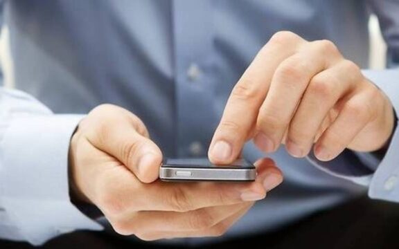 Υποχρεωτική η ταυτοποίηση των χρηστών κινητής τηλεφωνίας