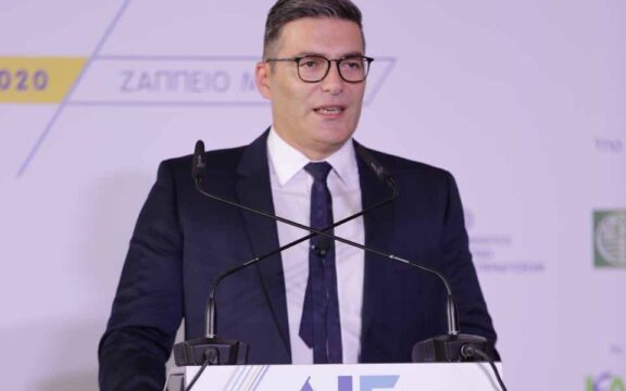 Κ. Ξιφαράς: Η κερδοσκοπία στα παράγωγα ανεβάζει την τιμή του φυσικού αερίου